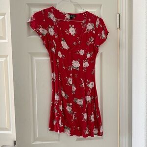 ♥️Volcom Red Floral Sundress 0🥰
